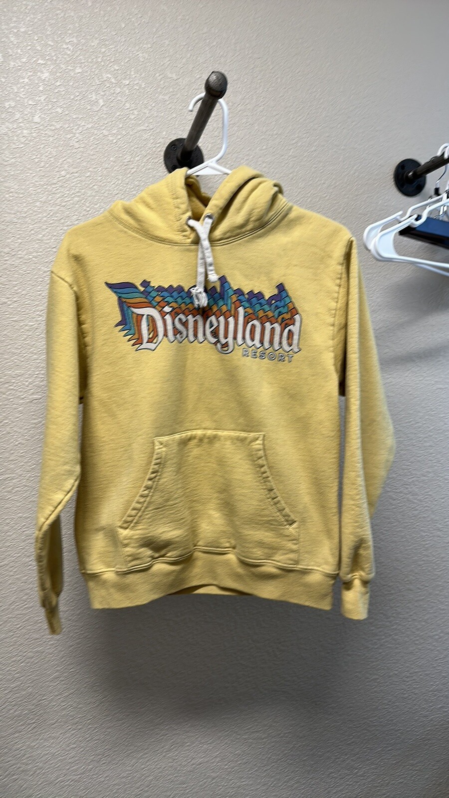 Picture 1 of 2