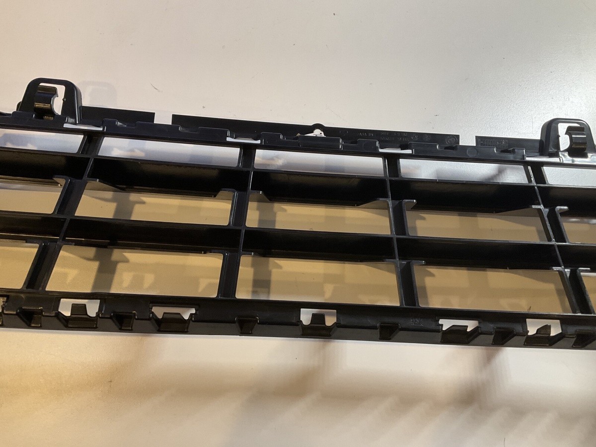 BMW Front Lower Grille Cage 5111 7421798 OEM | eBay