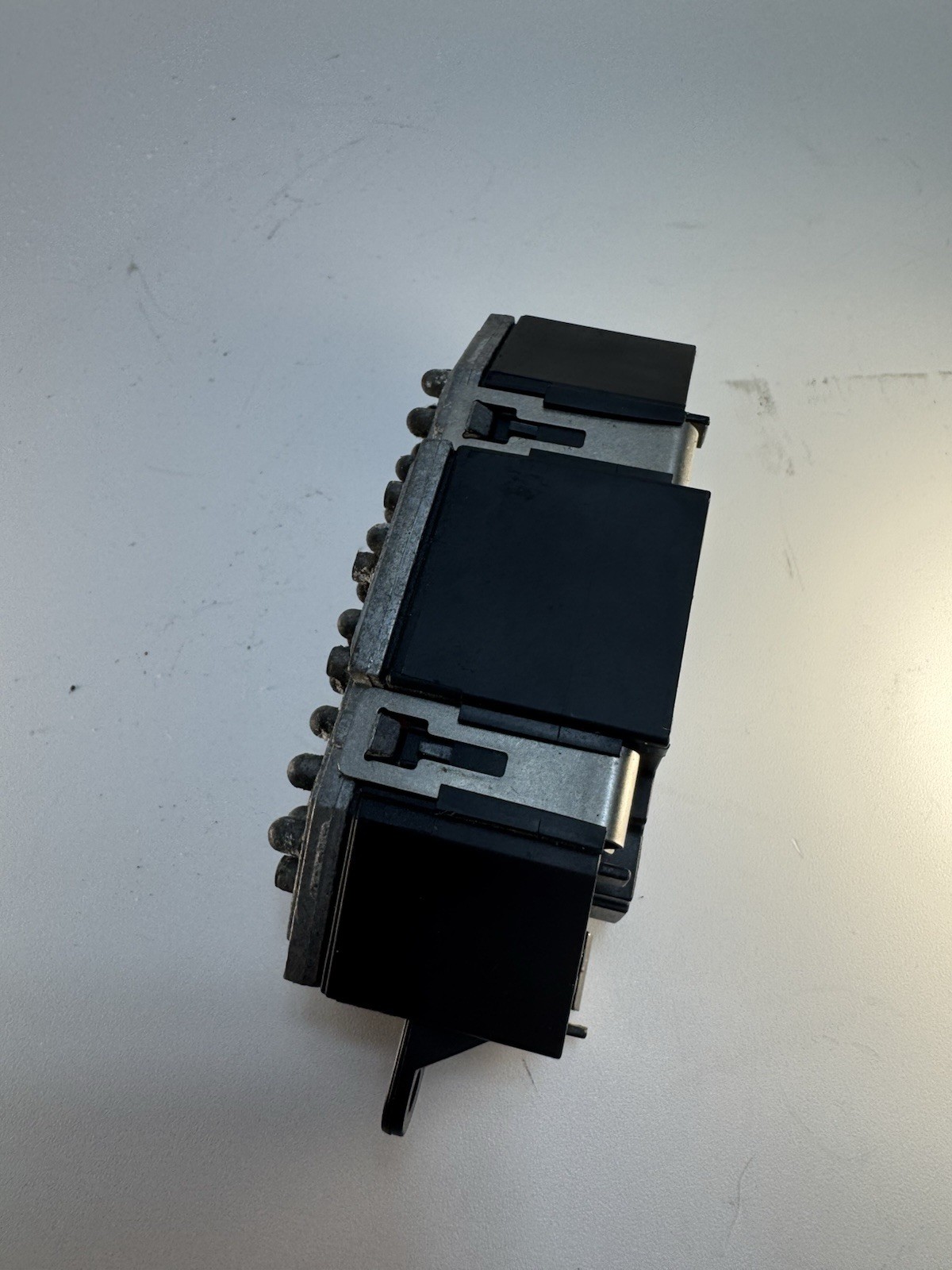 HEATER BLOWER MOTOR FAN RESISTOR FOR AUDI A3 (8P) Q3 TT Q7 3C0907521F