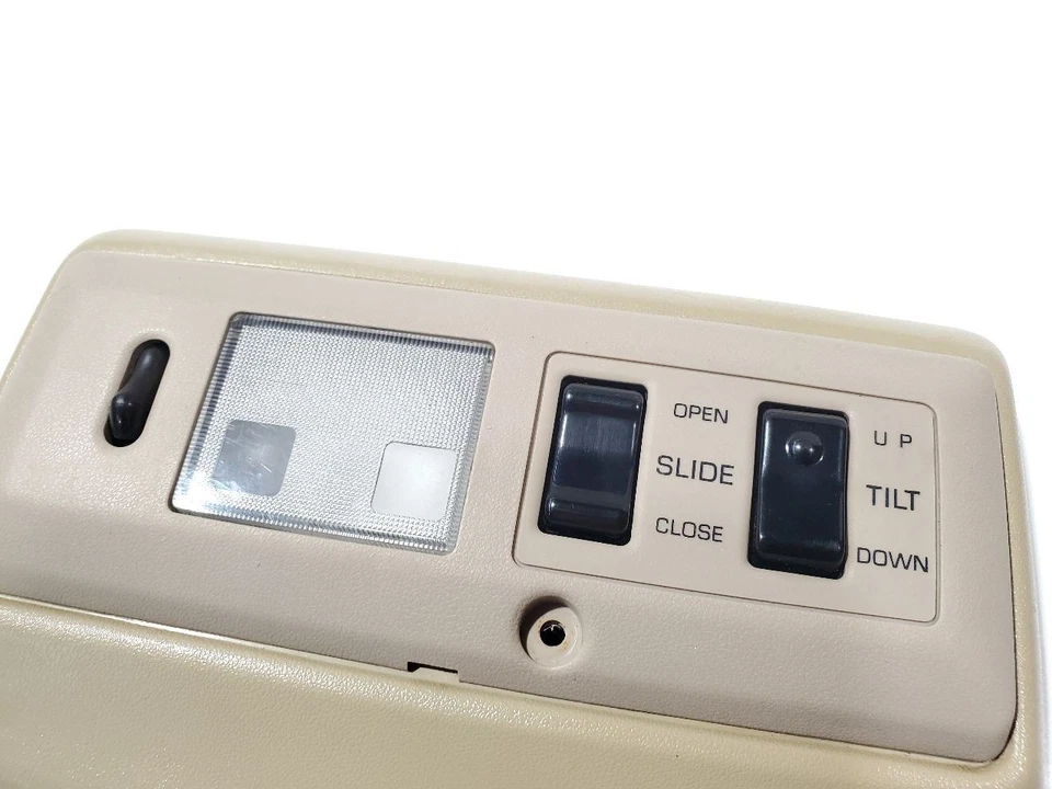 Lexus LX450 1997 OEM luz domo con interruptores de techo corredizo Foto 4 de 4