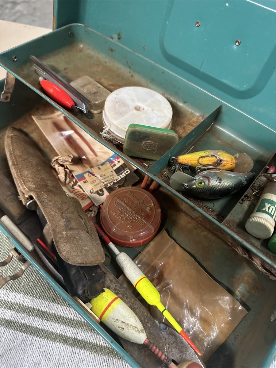 Vintage Green Fishing Tackle Box Made In USA Hiawatha Quality