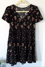 Wild Fable Black Floral Short Sleeve Tiered Dress Women's Size XS Sheer V-Neck