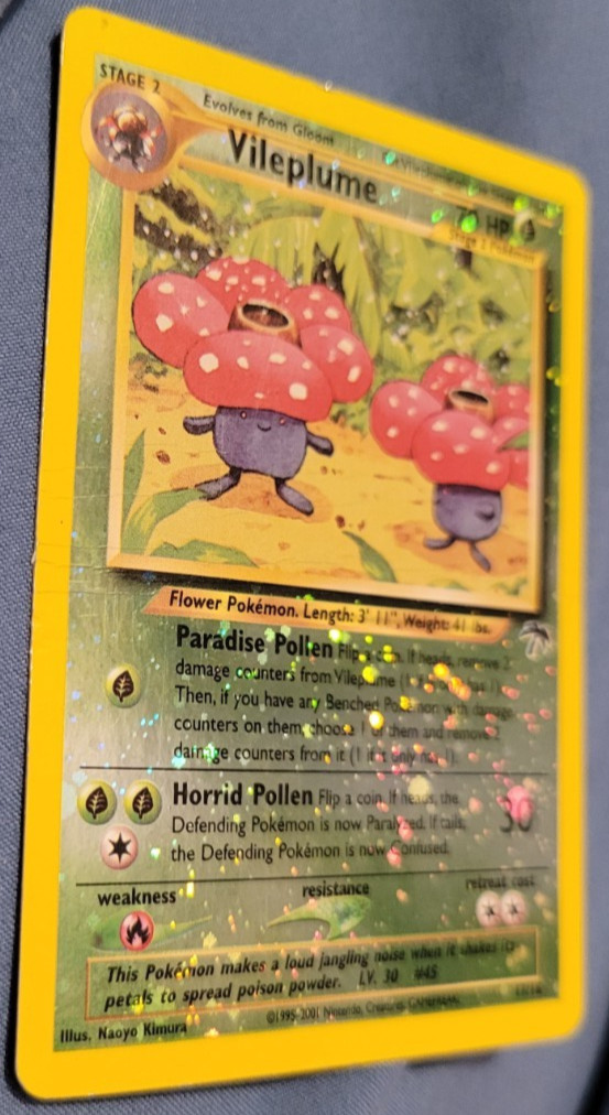 Vileplume 17/18 Southern Islands Reverse Holo MP
