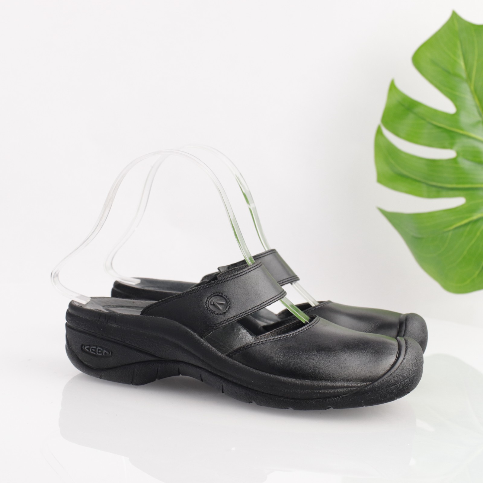 Scarpa da lavoro Keen donna Saratoga Mule taglia 7 5 in pelle nera slip on casual comoda