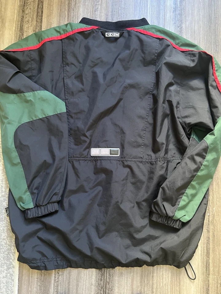 Chaqueta cortavientos Minnesota Wild CCM negra mediana NHL hockey vintage Foto 3 de 3