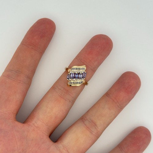 9ct Yellow Gold Tanzanite Diamond & Topaz Cluster Ring Size N Hallmarked - Picture 7 of 10