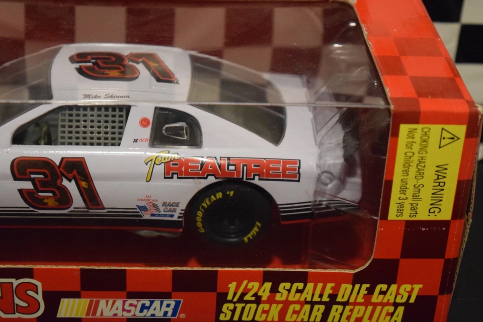 Chevy Racing Champions #31 1996 Mike Skinner Realtree camuflaje escala 1:24 Foto 3 de 4