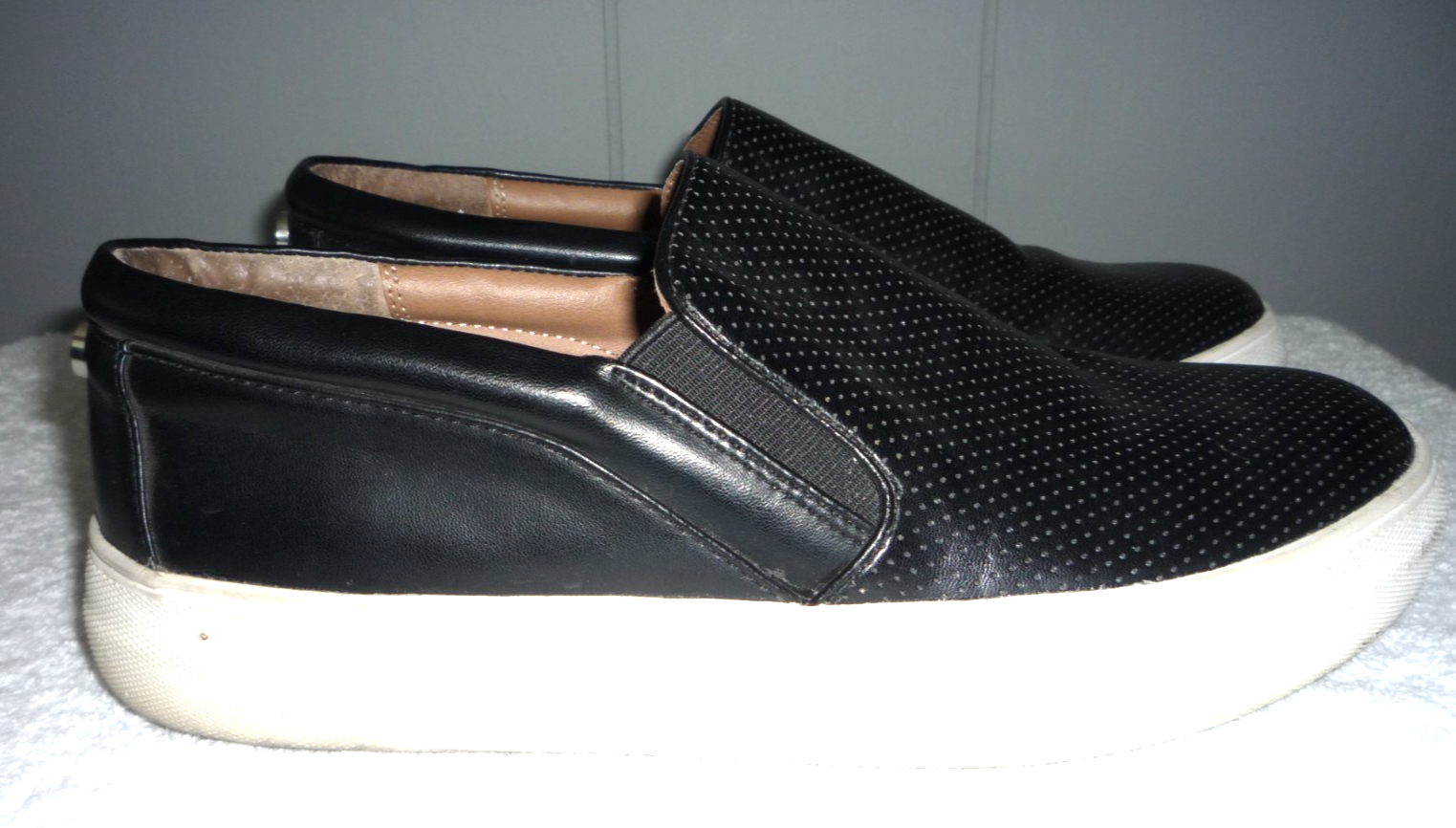 SAOLA Sneakers Steve Madden Giovana comode slip on pelle nera suola bianca misura 8 5
