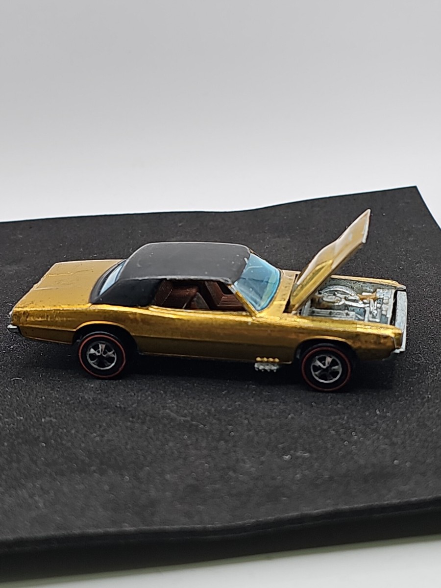 Hot Wheels Redline Custom 1967 T-Bird Gold RARE COLLECTION PIECE