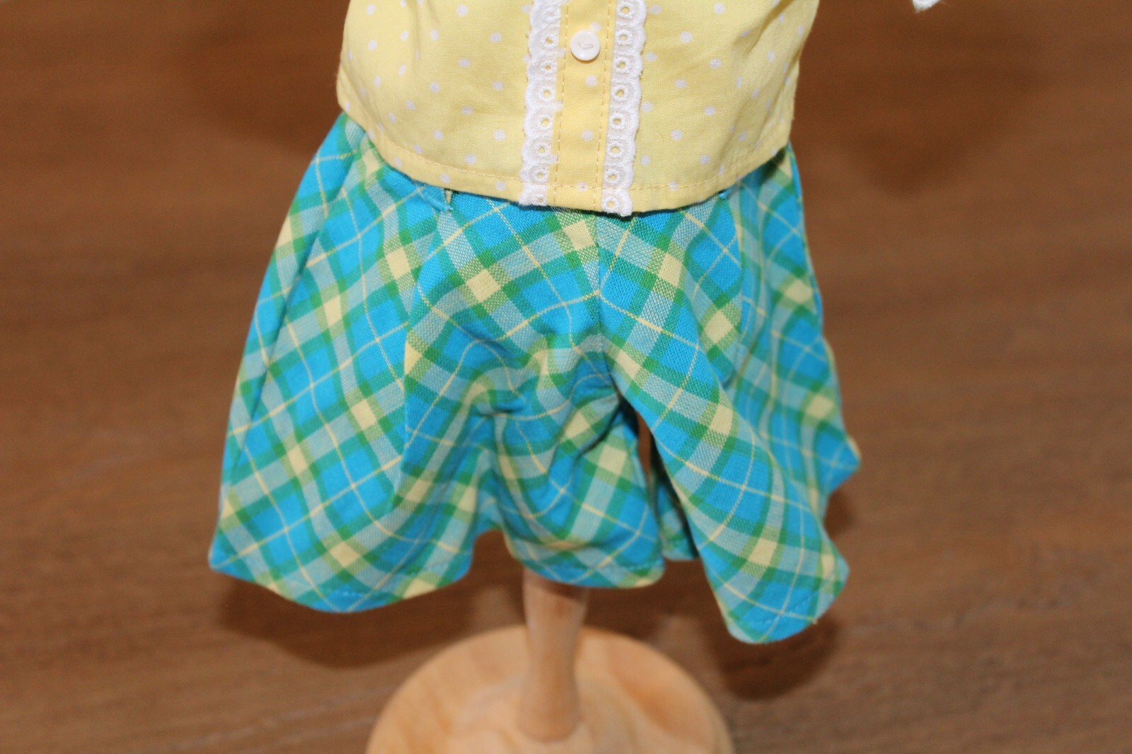 American Girl Molly RollerSkating Outfit & Roller Skates Retired