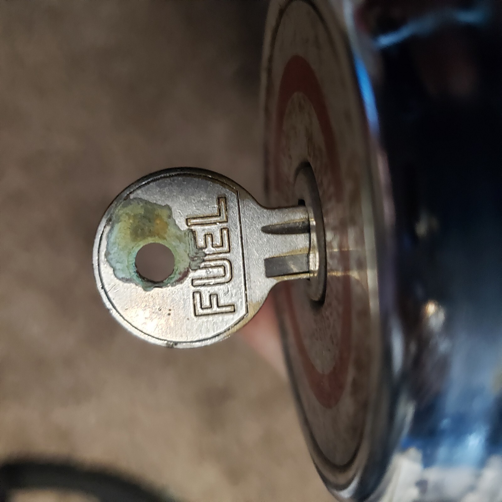 197071 DODGE CHALLENGER LOCKING GAS CAP FUEL CAP MOPAR 70 71 70 RT TA