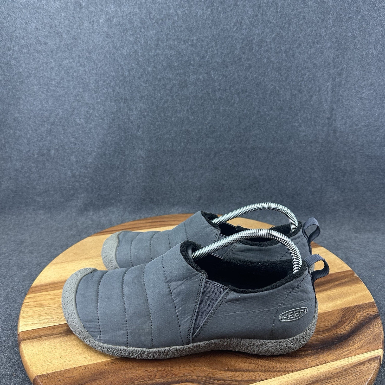 Mocassini Keen Howser II grigi slip on pelliccia sintetica uomo taglia 9 1019617