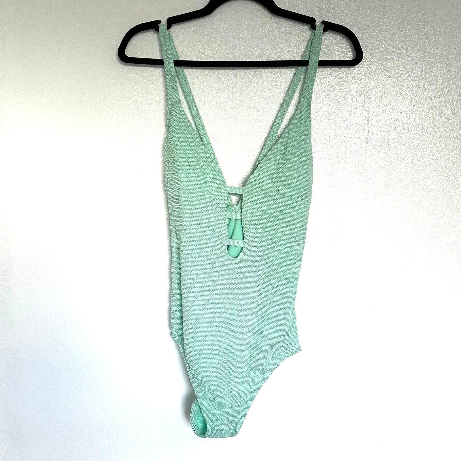 Time And Tru Swimsuit Women's Medium Green Cut Out Padded Lined One Piece