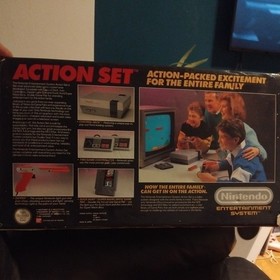 Nintendo NES Action Set Boxed Super Mario Duck Hunt 3 Controllers Working