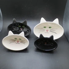Boston Warehouse Set of 4 Measuring Cups Kitten Cat Lover Kitty Black and White