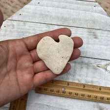 Natural Heart Shaped Beach Rock Love Stone Rock Hearts Wedding Anniversary LS13