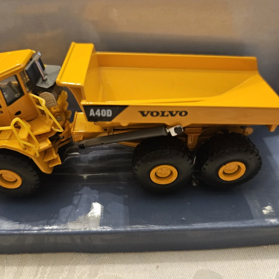 Vintage Boley Volvo All Diecast 1:87 Scale A40D Articulated Hauler 2308-8 - Image 3 of 4