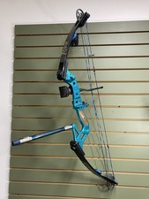 Martin Rage (with Fury Cam), RH, 50-60#, 29”.