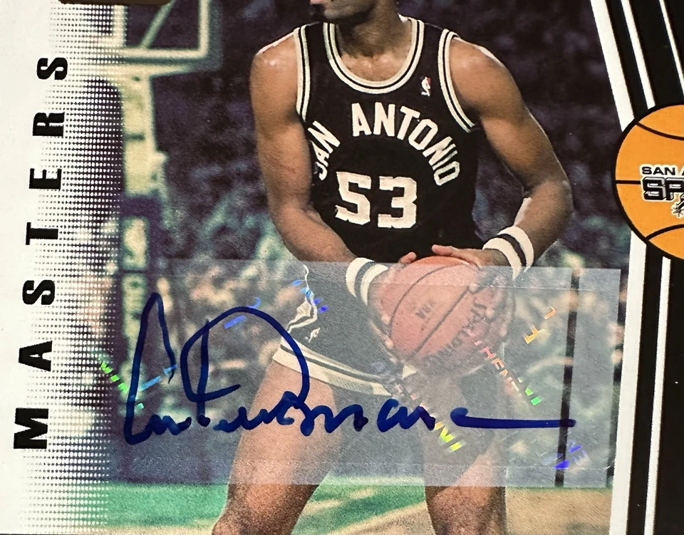 2010-11 Donruss Masters AUTO 18/49 Artis Gilmore #3 HOF Basketball Card - Image 3 of 4