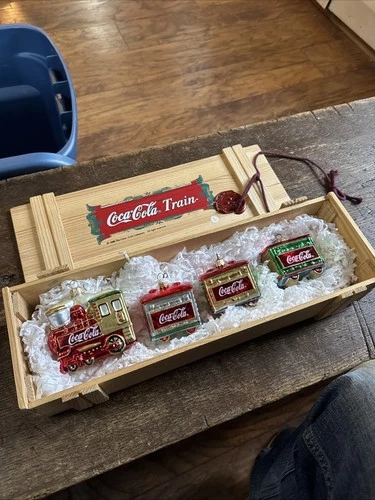 VINTAGE COCA COLA TRAIN SET ORNAMENTS POLAND POLONAISE IN ORIG WOOD BOX