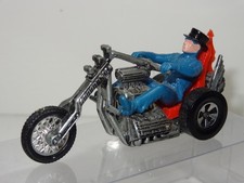 HOT WHEELS RRRUMBLERS 6049 TORQUE CHOP TRIKE - (414)