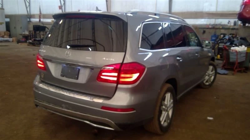 Radiator 166 Type Suv VIN D 4th Digit Fits 16-19 MERCEDES GLE-CLASS 5717304 Foto 2 de 4