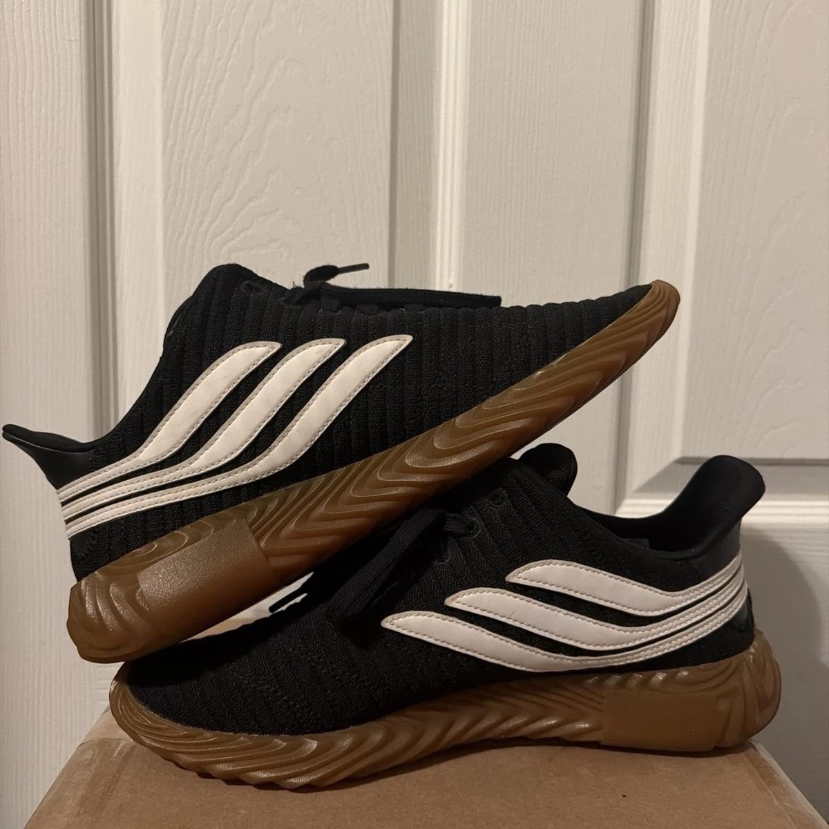 Adidas Sobakov Aero Pink Gum Running Shoes B41939 Men\'s Size 11 Textured Low Top Adidas Sobakov Black Coral Chalk Pink Peach Men main image 2