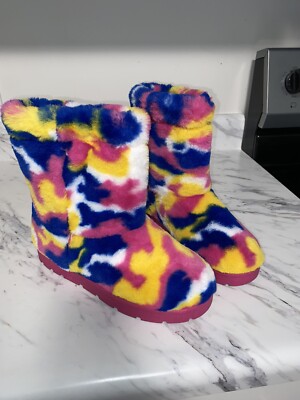 moon boots women
