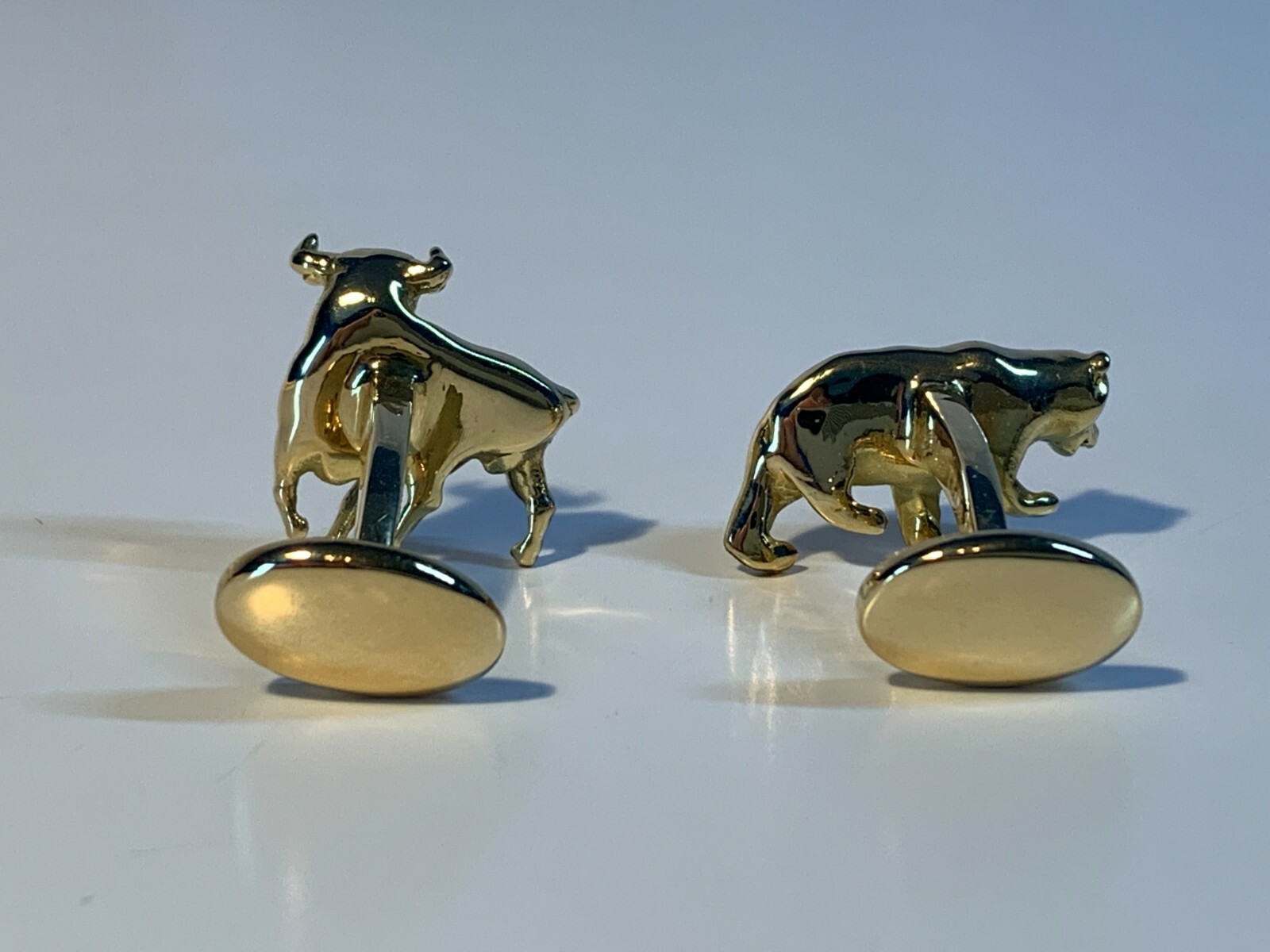 Tiffany & Co. Bull and Bear 1999 Cufflinks 18K Yellow… Gem