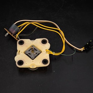 Fisher MT-30R Plattenspieler Motor - Funktionstüchtig