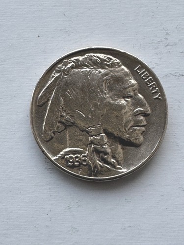 1937-5C Buffalo Nickel With Uncirculated Details - Picture 1 of 2
