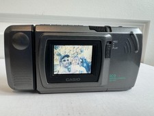 Casio QV-120B Vintage LCD Digital Camera Swiv...