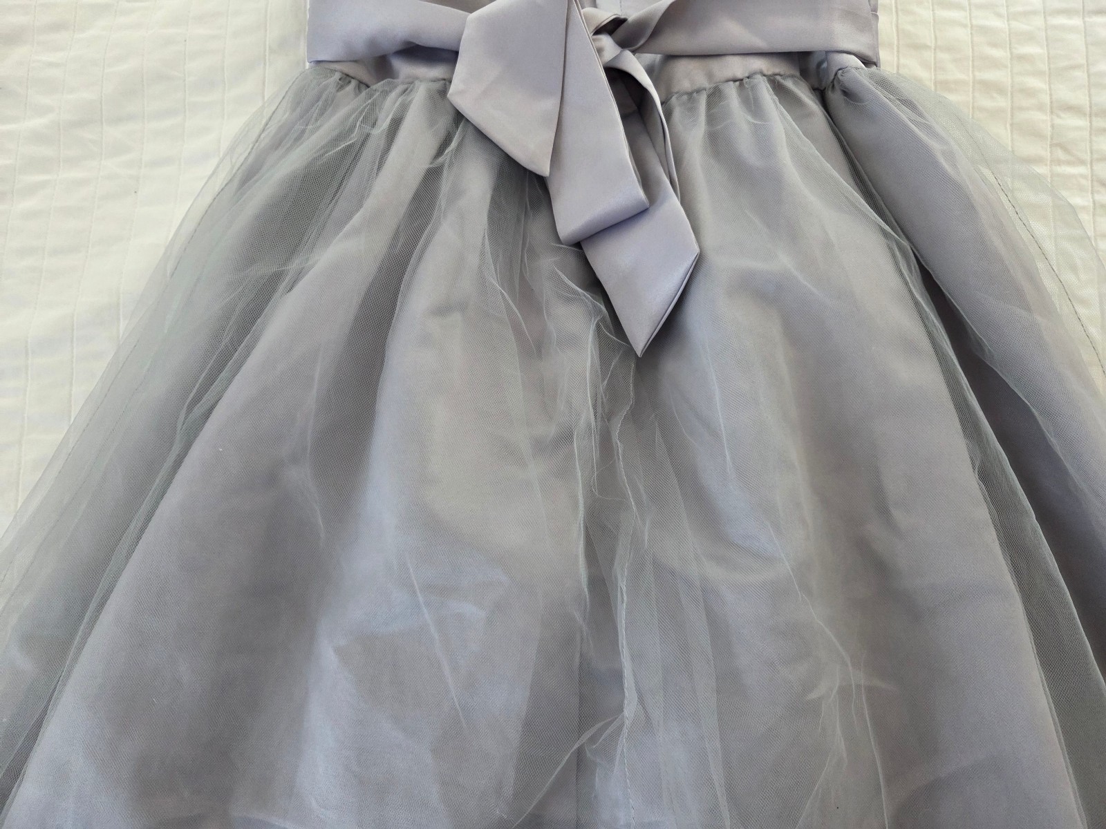 Used Girls Size 12 iEFiEL Gray/Silver Long Dress Tulle Fancy
