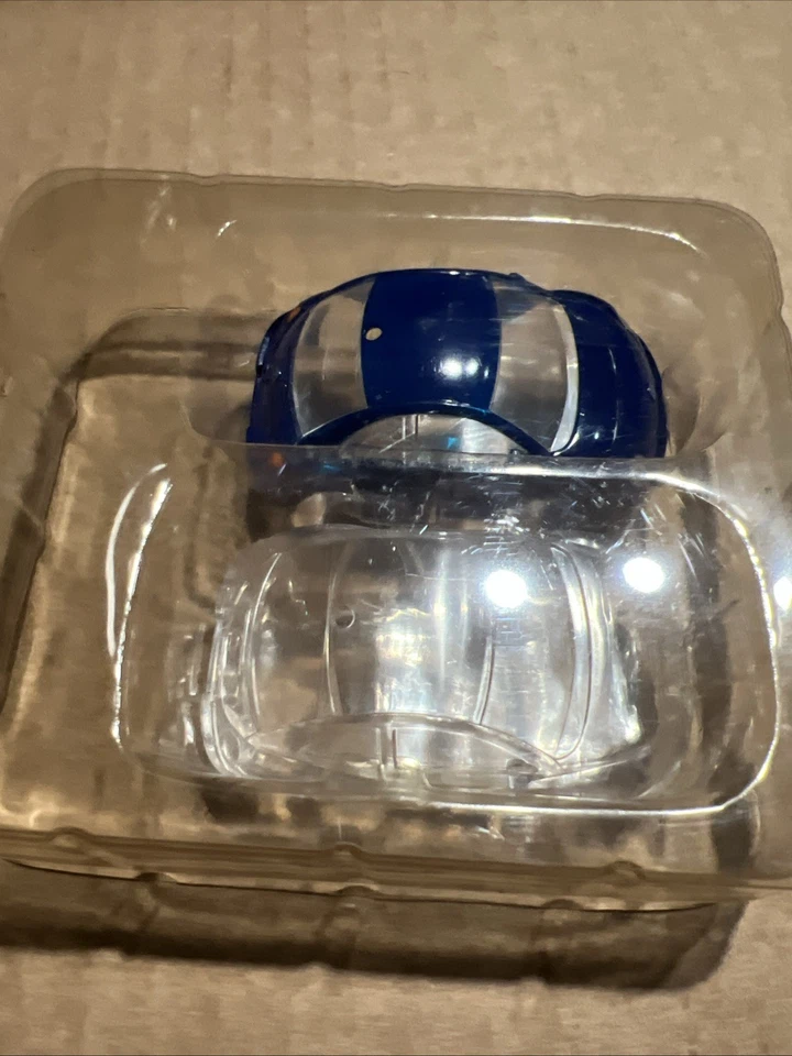 Microsizers R/C Cars Body Set VW Beetle OFFICIAL ACCESSORY - 1 Blue / 1 Clear - Image 4 of 4