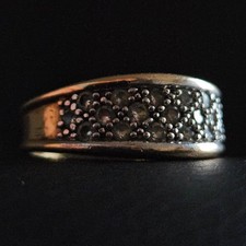 Bague anneau plat pavage cristaux sur partie large plaqué or bijou vintage