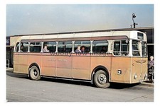 ptc9034 - Yorkshire Traction Bus No.131, Reg.No.TTC 882, at Bus Stn. - print 6x4