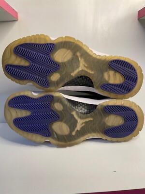 Size 8.5US - Nike Air Jordan 11 Retro Low Concord Shoes White