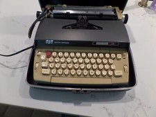 VINTAGE SMITH CORONA ELECTRA 110 ELECTRIC TYPEWRITER & CASE WORKING CLASSIC UNIT thumbnail