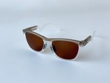 Oakley OO9289 FROGSKINS HYBRID sunglasses, matte light brown frame/Prizm brown