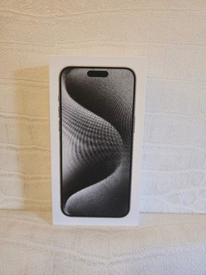 IPhone 15 Pro Max Verpackung Box in der Farbe White Titanium 