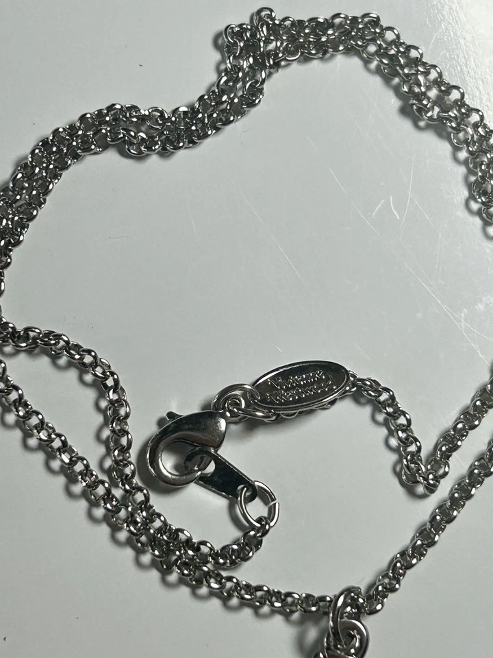 Vivienne Westwood Ariella Rosa Corazón Saturno Orbe Plata Colgante Collar 16 Pulgadas Foto 2 de 4
