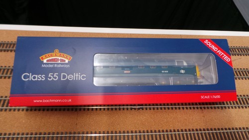 Bachmann 32-532ASF Deltic Class 55 55003 Meld DCC/SOUND bestückt | Condition: Used
