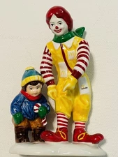 Dept 56 Snow Village Ronald McDonald Figurine w/ Boy 1997 #54926 Single Piece