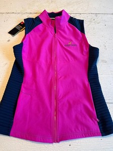 Women's UNDER ARMOUR Cold Gear Vest Size Small - NWT's