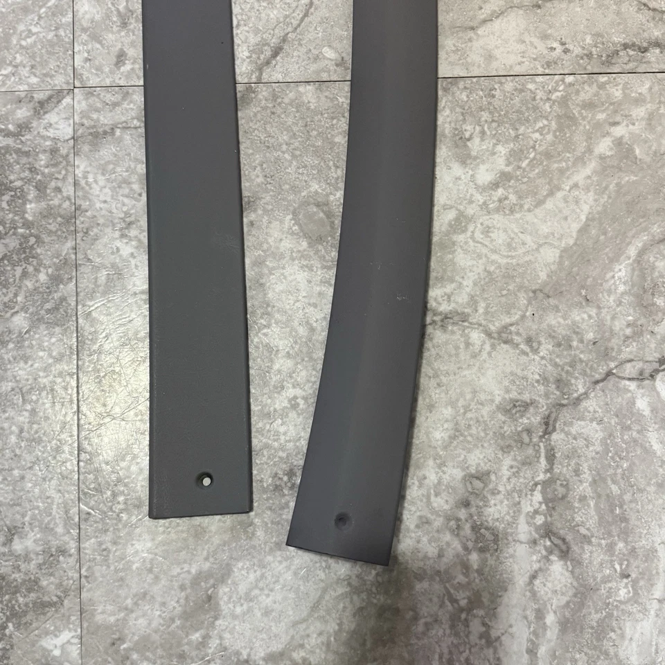 Ford F150 F250 1992-1997 parabrisas delantero interior trasero techo moldura OEM par Foto 2 de 4