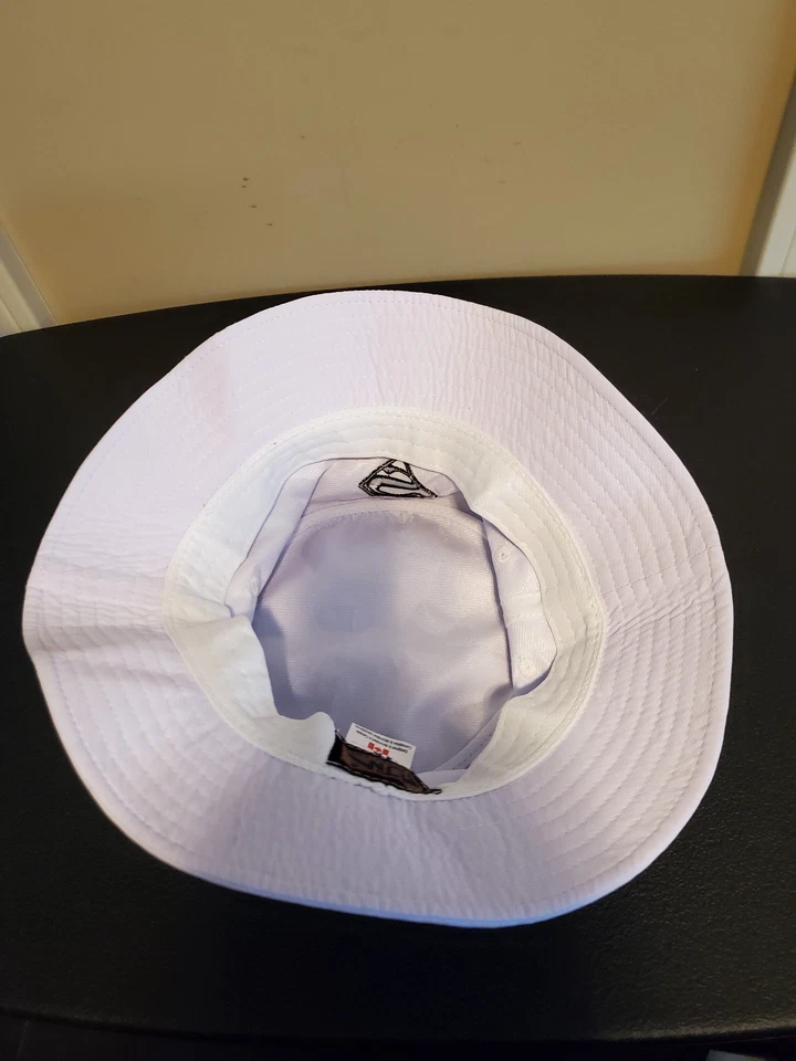 Superman & Lois TV Series Season 3 Crew Gift Bucket Hat - Image 4 of 4