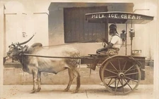 Singapore - Ice Cream Vendor - REAL PHOTO - Publ. unknown