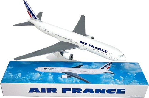 Flight Miniatures Air France (77-Cur) 767-300 1:200 Scale - Plastic Snap-Fit Mod - Picture 2 of 2