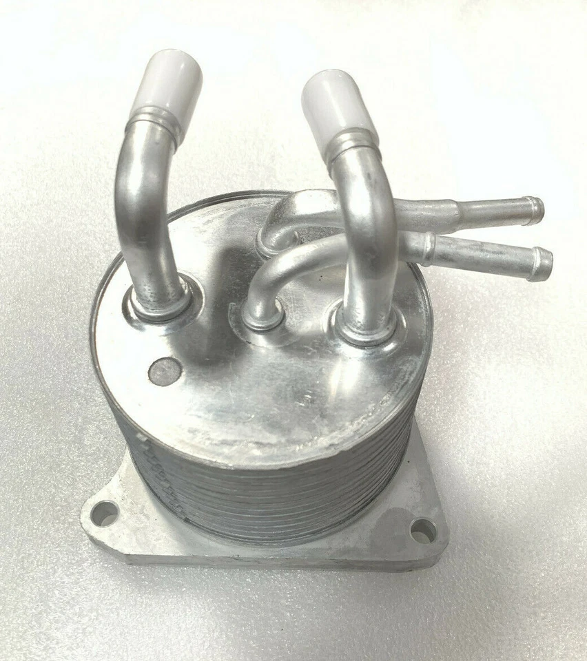 NUEVO RE0F10A JF011E Enfriador de aceite de transmisión CVT para Chrysler Dodge Jeep Mitsubish Foto 2 de 3