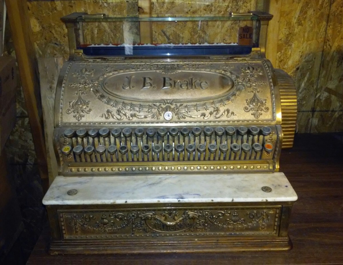 Antique Brass National Cash Register.. 1907.. Class 36 3/4.. From
